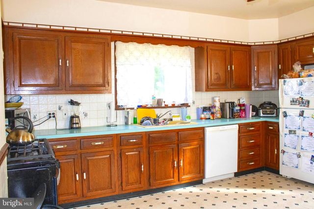 600 S MAIN STREET, Williamstown, NJ 08094