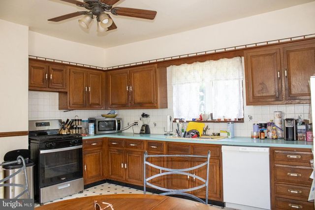 600 S MAIN STREET, Williamstown, NJ 08094
