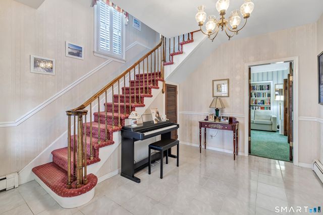 118 Freeman Avenue, Stratford, CT 06614