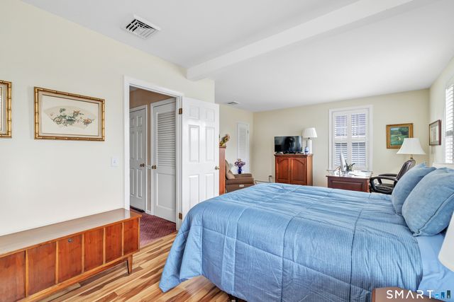 118 Freeman Avenue, Stratford, CT 06614