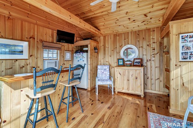 118 Freeman Avenue, Stratford, CT 06614