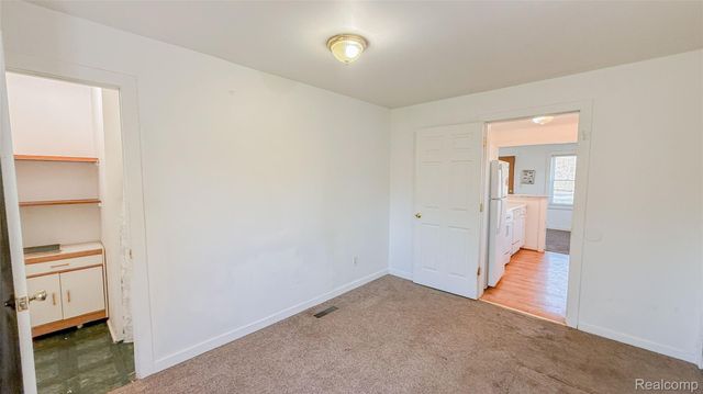 13810 9 Mile Road, Green Oak Township, MI 48178