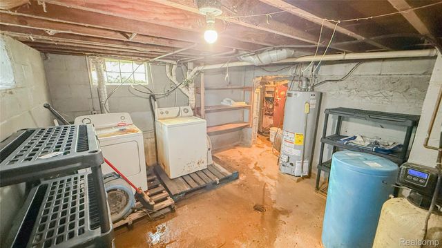 13810 9 Mile Road, Green Oak Township, MI 48178