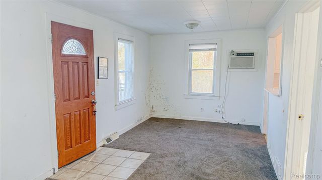 13810 9 Mile Road, Green Oak Township, MI 48178