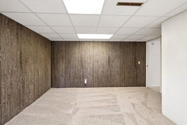 345 Veldor Street, Oregon, WI 53575