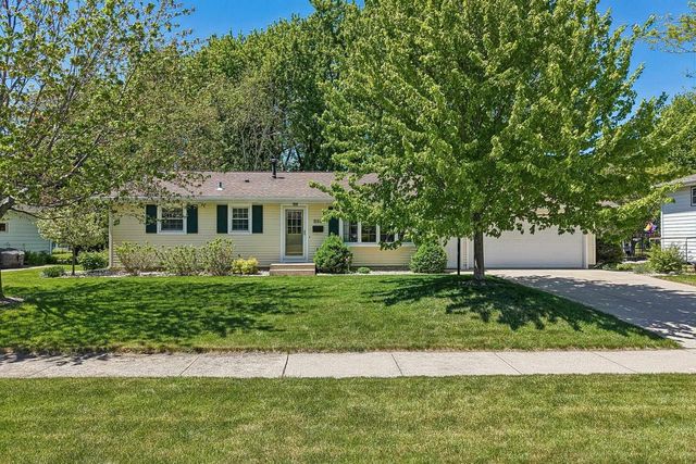 345 Veldor Street, Oregon, WI 53575