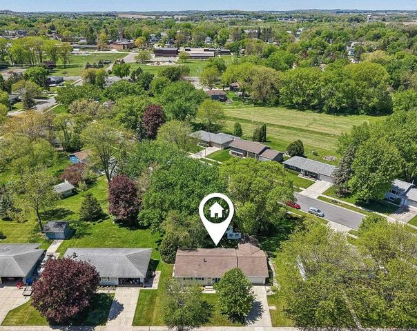 345 Veldor Street, Oregon, WI 53575