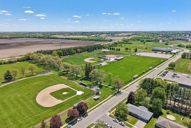 345 Veldor Street, Oregon, WI 53575