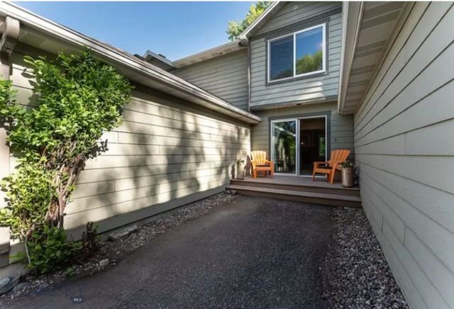 112 E College Street 6, Bozeman, MT 59715