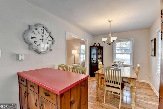 2805 Homeland Drive, Atlanta, GA 30360