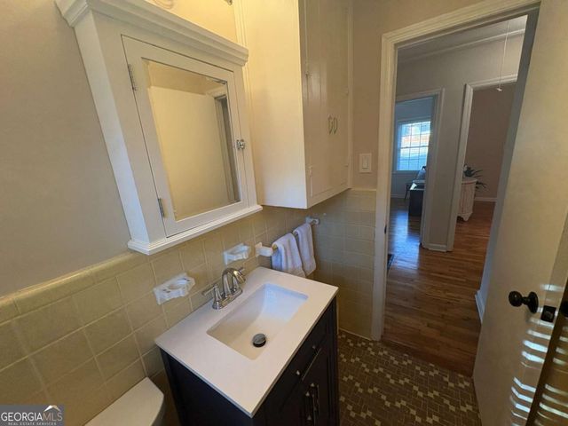 2805 Homeland Drive, Atlanta, GA 30360