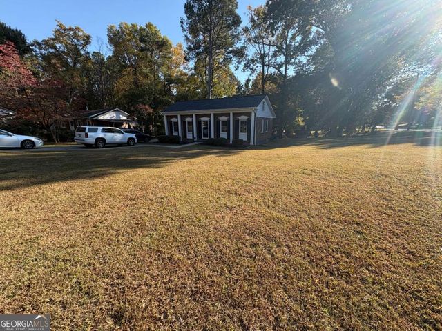 2805 Homeland Drive, Atlanta, GA 30360