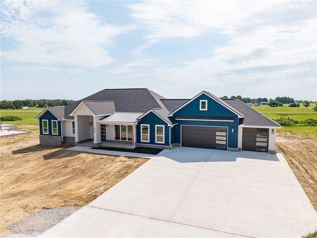 1618 NW Digby, Highfill, AR 72734