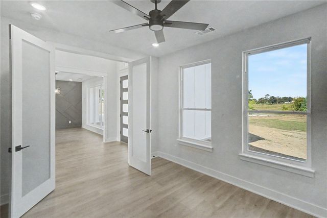 1618 NW Digby, Highfill, AR 72734