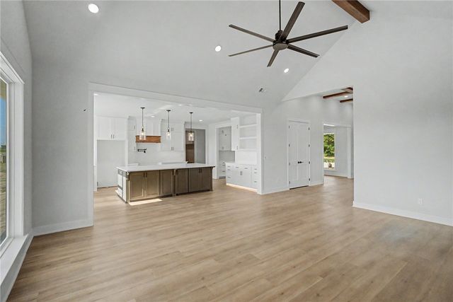 1618 NW Digby, Highfill, AR 72734