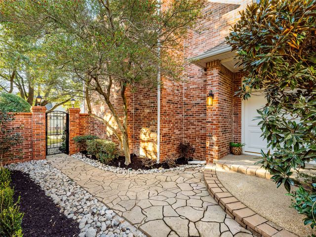 5120 Briar Tree Drive, Dallas, TX 75248
