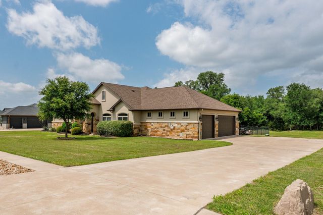 212 Golden Eagle WAY, Liberty Hill, TX 78642
