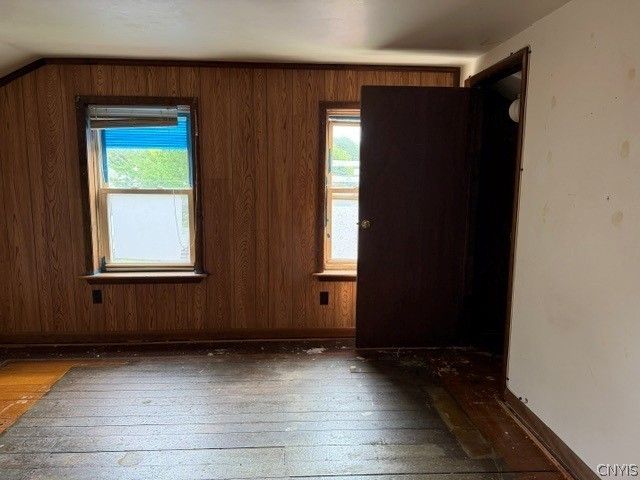 60 East 7th Street, Oswego, NY 13126
