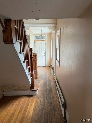 60 East 7th Street, Oswego, NY 13126