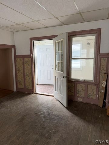 60 East 7th Street, Oswego, NY 13126