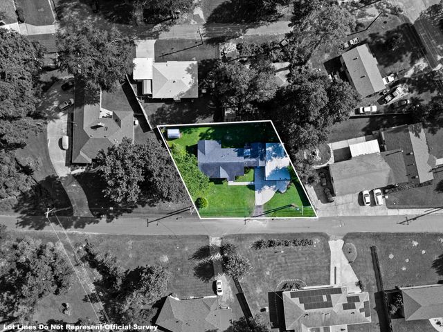 3504 Eastmoor Dr, Marshall, TX 75670
