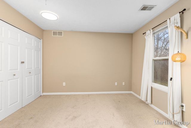 3101 Poplar Creek Drive Se 103, City Of Kentwood, MI 49512