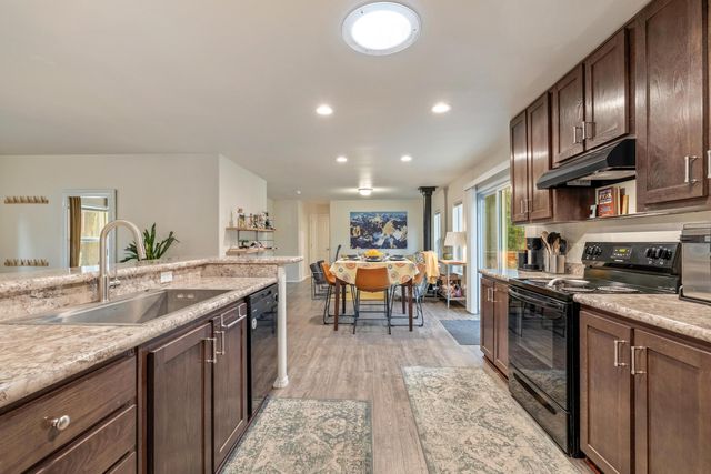 55823 Snow Goose Road, Bend, OR 97707