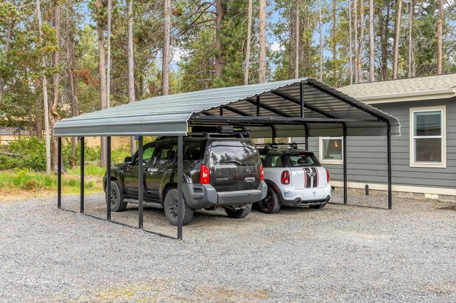 55823 Snow Goose Road, Bend, OR 97707