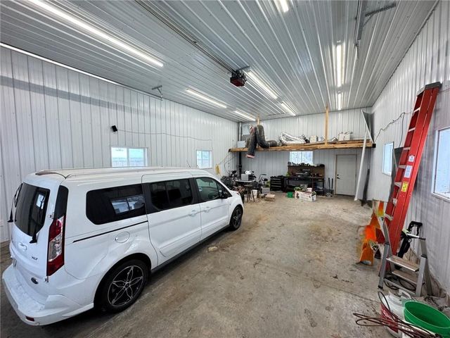 1404 Silver Mine Drive, Eau Claire, WI 54703