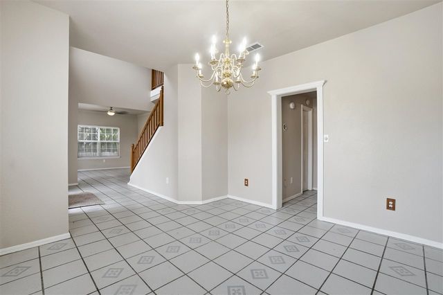 5406 NW Wilfred Dr, Lawton, OK 73505