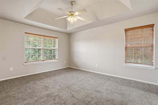 5406 NW Wilfred Dr, Lawton, OK 73505