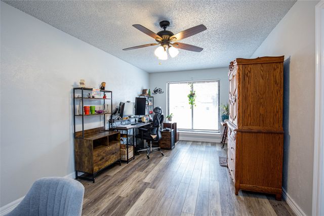 735 Willow Grove Road, Woodway, TX 76712