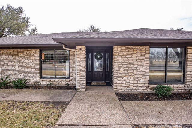 735 Willow Grove Road, Woodway, TX 76712