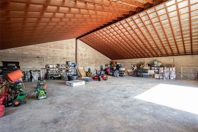 735 Willow Grove Road, Woodway, TX 76712