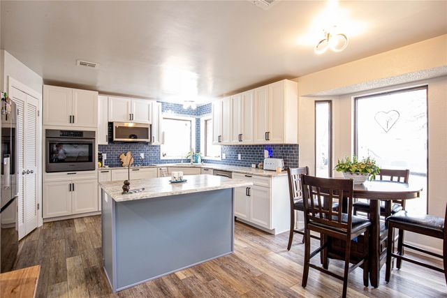 735 Willow Grove Road, Woodway, TX 76712