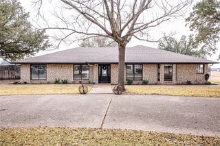 735 Willow Grove Road, Woodway, TX 76712