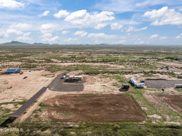 47562 W Ray Street, Aguila, AZ 85320