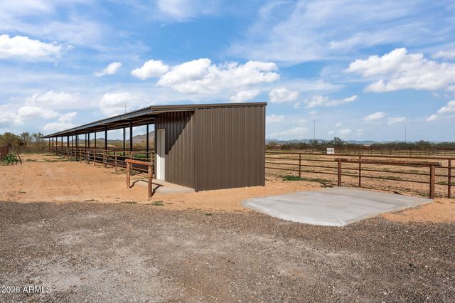 47562 W Ray Street, Aguila, AZ 85320