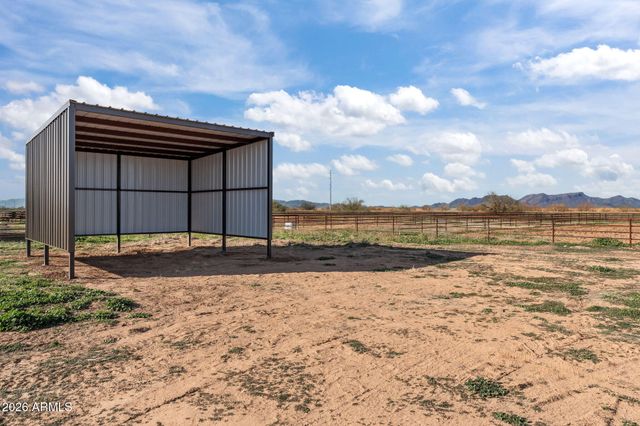 47562 W Ray Street, Aguila, AZ 85320