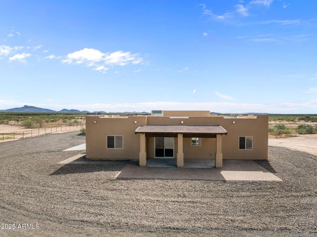 47562 W Ray Street, Aguila, AZ 85320