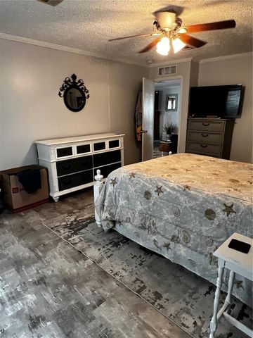 35201 FOREST LAKE ROAD, Leesburg, FL 34788