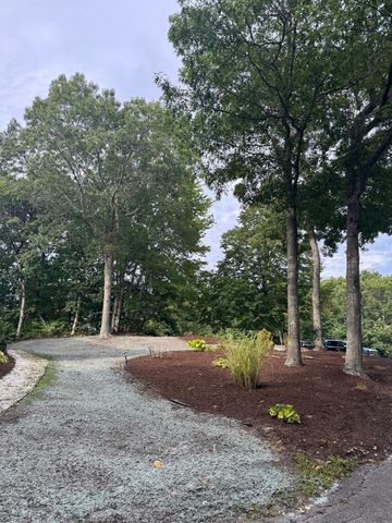 22 Admiral Rickover Rd., Plymouth, MA 02360