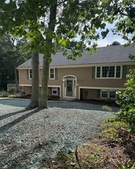 22 Admiral Rickover Rd., Plymouth, MA 02360