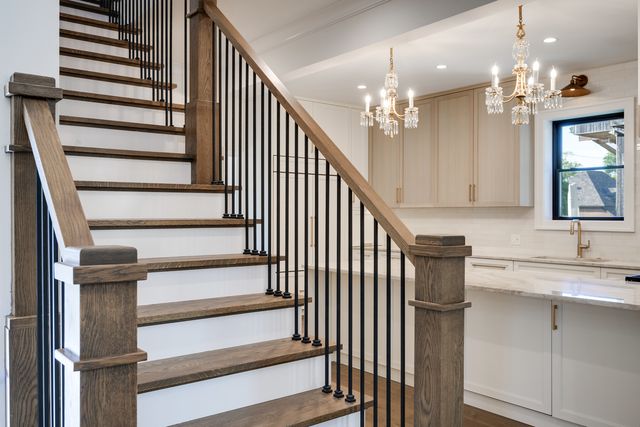 2512 N Kimball Avenue, Chicago, IL 60647