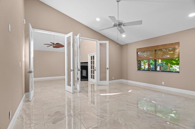 22545 Meridiana Drive, Boca Raton, FL 33433