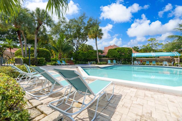 22545 Meridiana Drive, Boca Raton, FL 33433