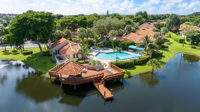 22545 Meridiana Drive, Boca Raton, FL 33433