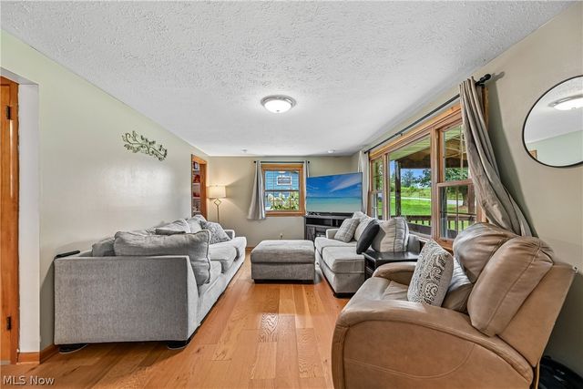 15111 Mount Eaton Road, Rittman, OH 44270