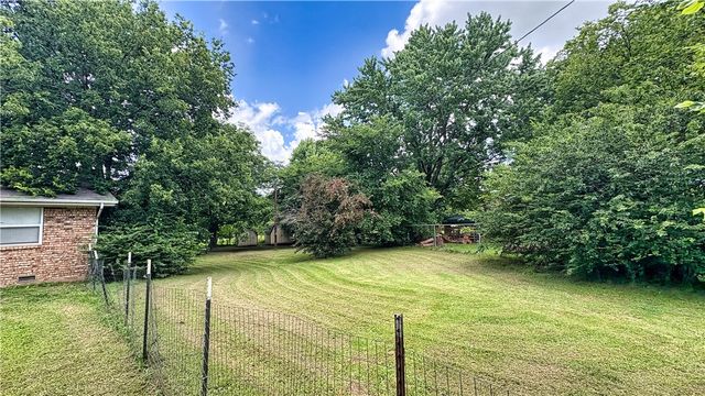 12849 Tyler Road, Farmington, AR 72730