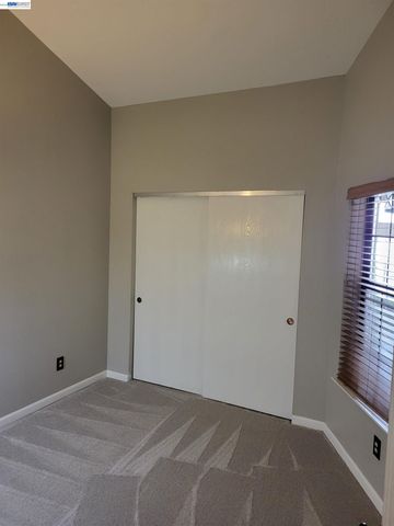 665 Palomino Dr D, Pleasanton, CA 94566